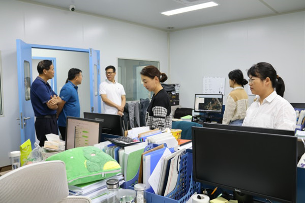 1696993584221381.jpg ce3f4fcaa847f3c9.jpg